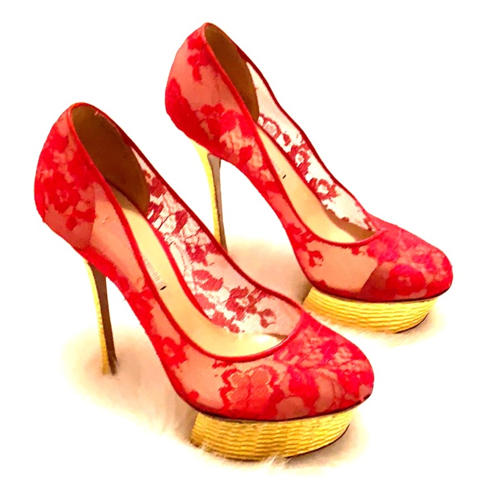 Nicholas Kirkwood red lace and gold heels